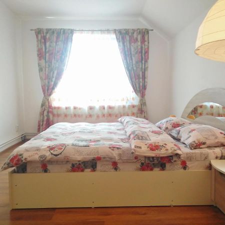 Smb Holiday Apartment บราชอฟ ภายนอก รูปภาพ